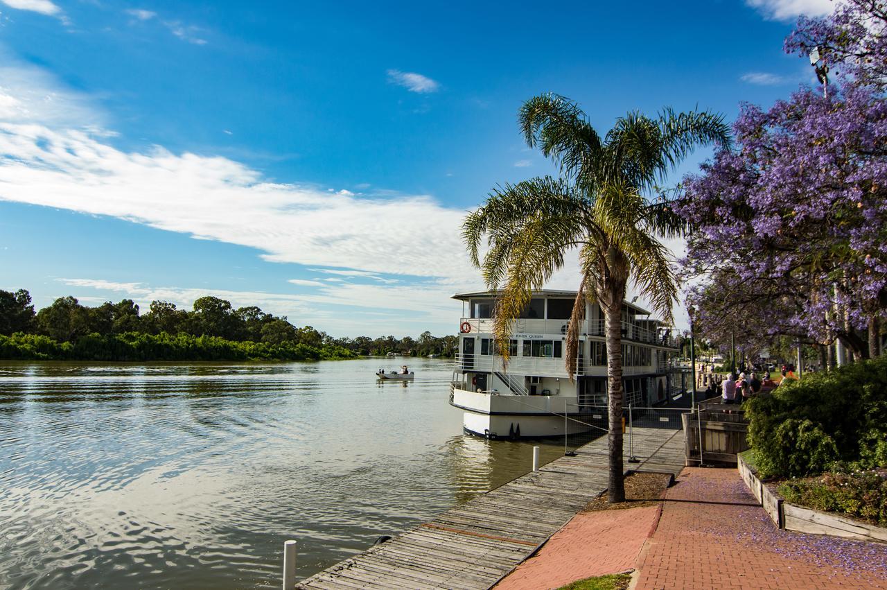 Murray River Queen Hotel Renmark Exterior photo