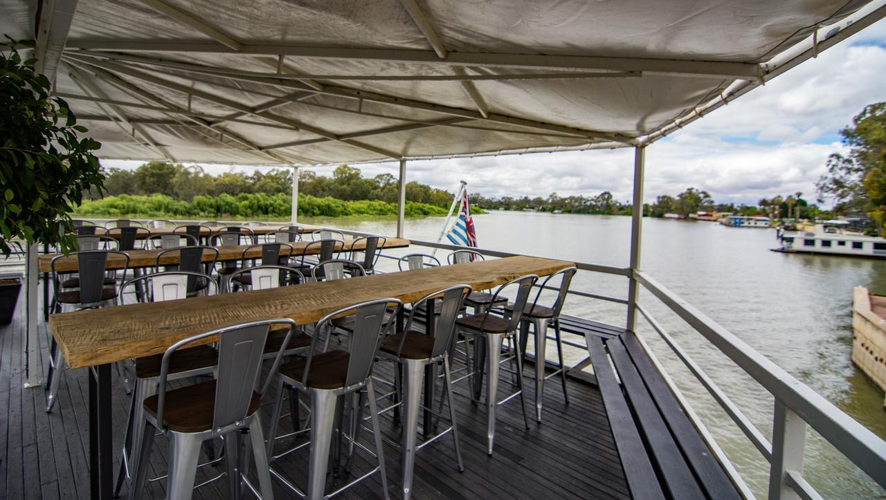 Murray River Queen Hotel Renmark Exterior photo